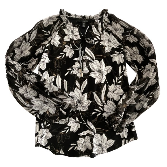 White House Black Market Tops - White House Black Market Floral Blouse XXS Long Sleeve Ruffle Neck Top